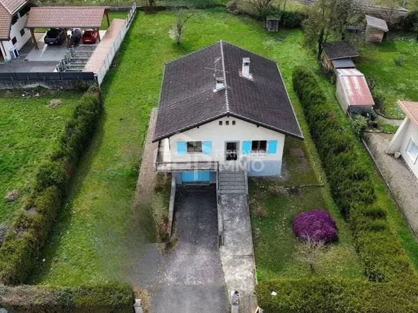 Maison de plain-pied 5 pièces 91 m²