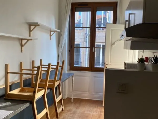 Studio meublé