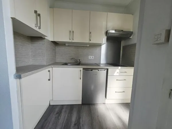 Studio avec loggia - Quartier Montjoyeux, Tours Sud