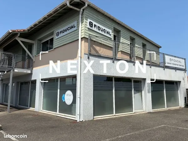 Bureaux 65 m² SAINT GEOURS DE MAREMNE