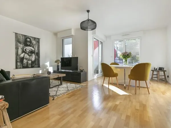Appartement 4P / 3 Chambres / Balcon / Parking