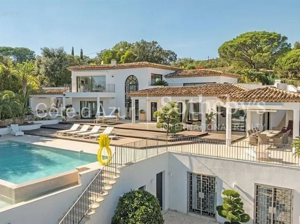 Grimaud Maison contemporaine avec piscine et vue mer - Domaine de Beauvallon