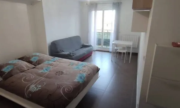 Studio 1 pièce 29 m²