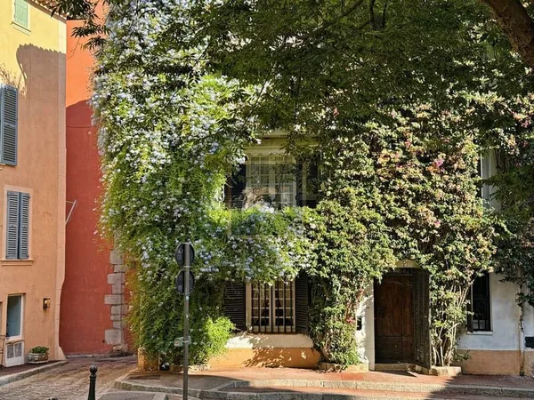 Maison au coeur du village - Saint-Tropez