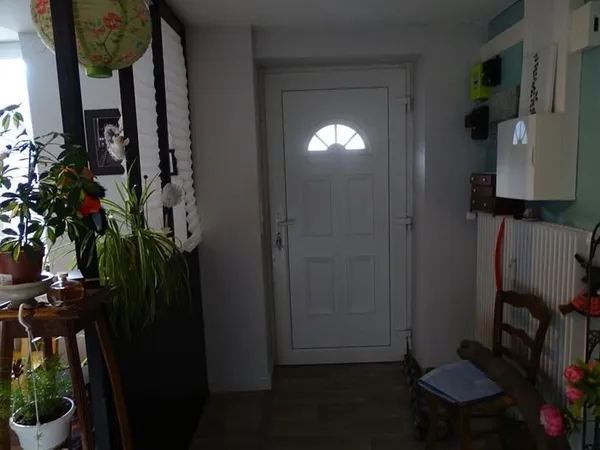 Appartement rénové avec 3 chambres de 117 m² habitable à Moirans-en-Montagne