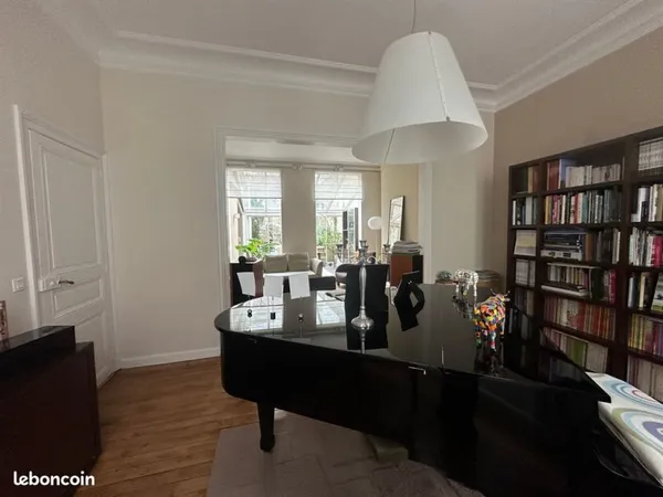 Maison 6 pièces 185 m²
