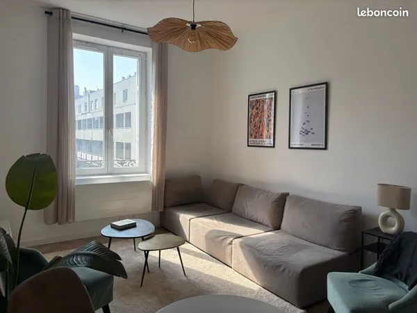 Magnifique T2 / meuble / neuf / hyper centre