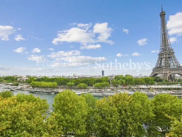 Court terme - Paris 16 - Vue Tour Eiffel, appartement de prestige 4 pièces