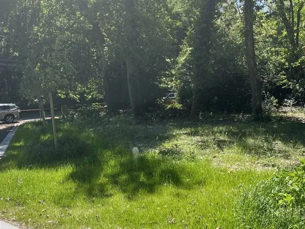 Terrain constructible 800 m²