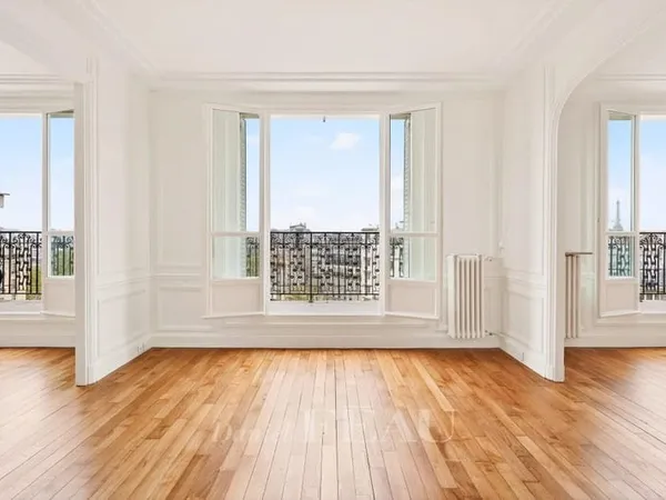 Paris XVIIe - Avenue Stéphane Mallarmé - Duplex