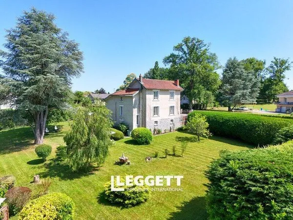 Maison 5 pièces 147 m²
