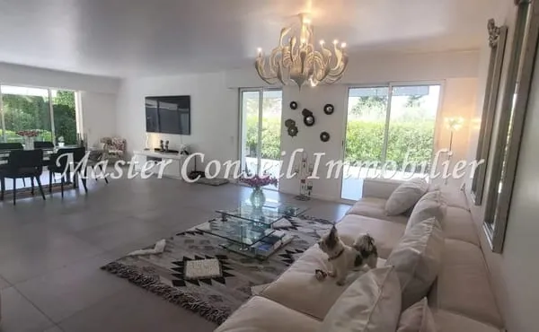Chemin des Collines 4P 140M² + 200M² Terrasses