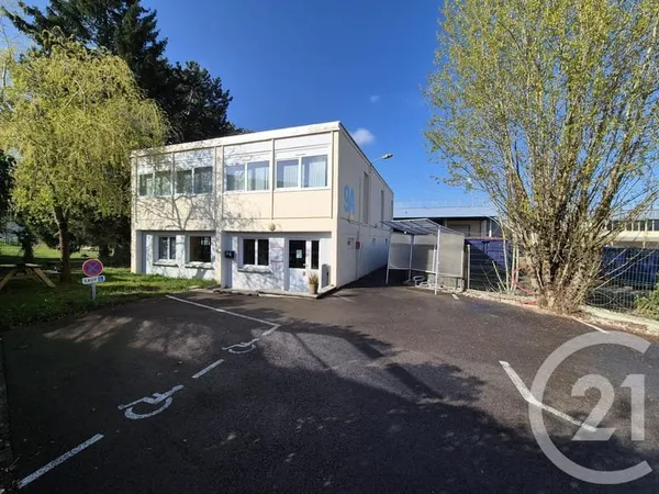 Local 290 m²