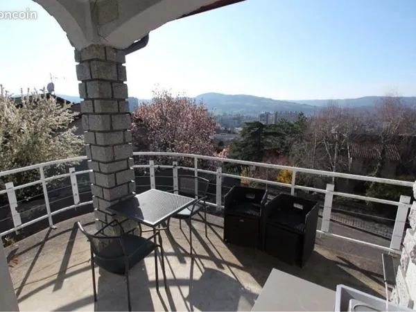 ✨ Propriété 224m² - Vue panoramique - Prestations haut de gamme - hauteurs Firminy 378000
