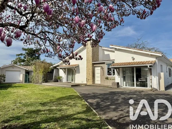 Vente Maison/villa 9 pièces