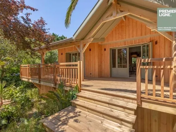 Maison 5 pièces 151 m²