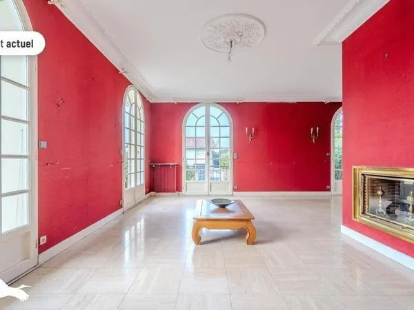 Maison 9 pièces 226 m²
