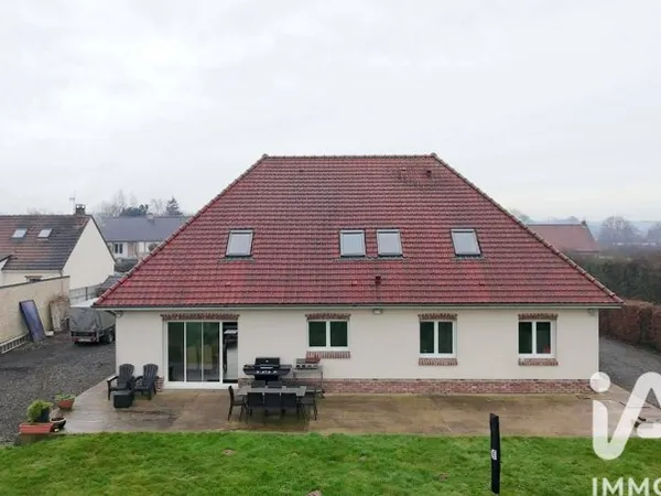 Maison 10 pièces 186 m²