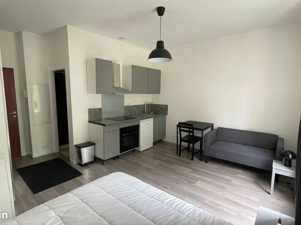 Studio meublé 22,5 m² - Royat limite Chamalières