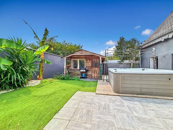 Maison 6 pièces 150 m²