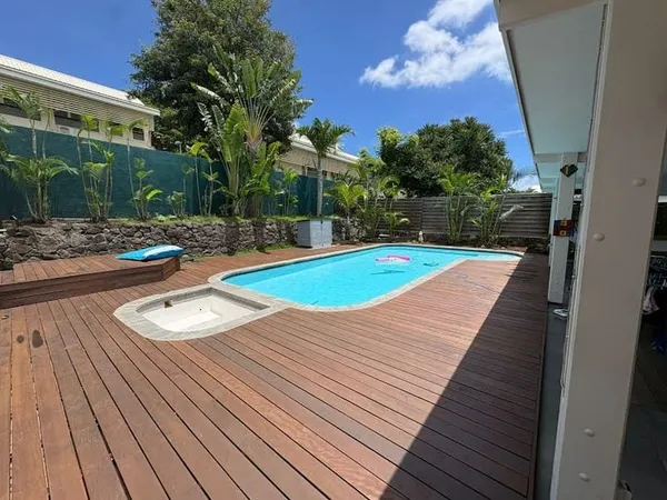 Maison 5 pièces 146 m²