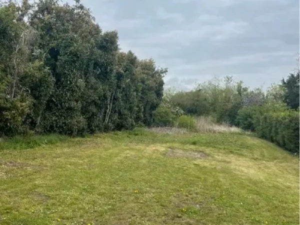 Terrain constructible de 918 m2