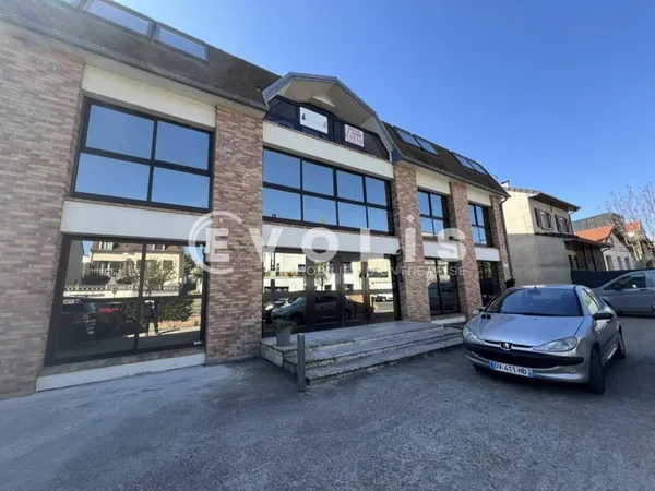 Bureaux 68 m²
