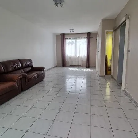 Maison 5 pièces - Semi-individuelle - Garage et Jardin - Rive Droite