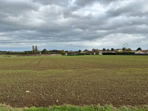 Terrain Vire 10845 m2