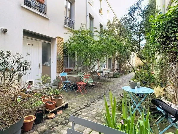 Rue des Haies - TRIPLEX de 60 m² - 3 pièces (1 chambre)