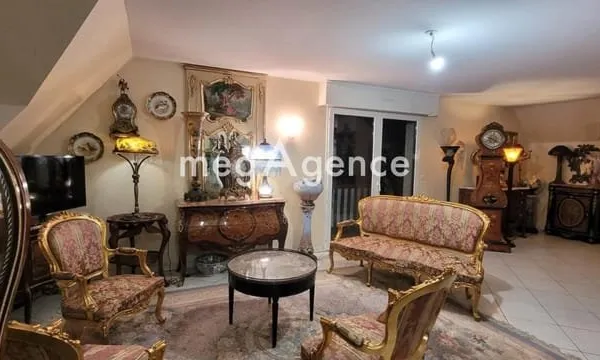 Duplex avec balcon - 2 chambres - La Briantais
