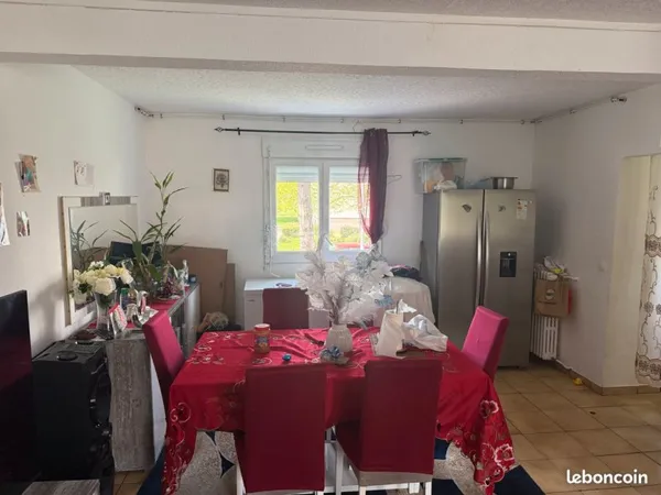 Appartement F5 72m² vendu loué - Rendement 12,5% brut - Villepinte