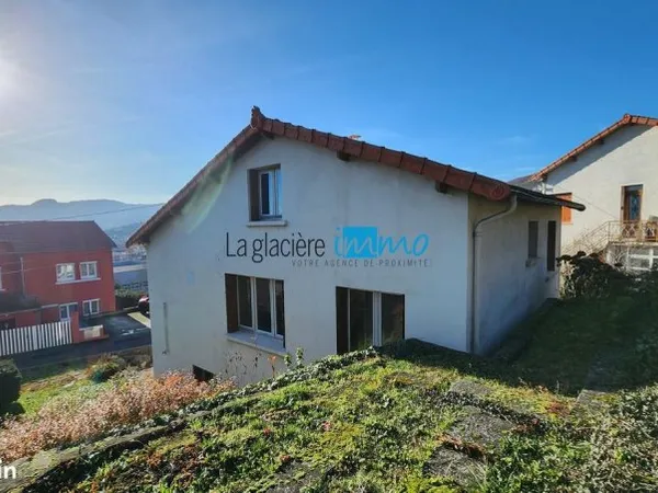 Propriété 4 pièces 70 m²