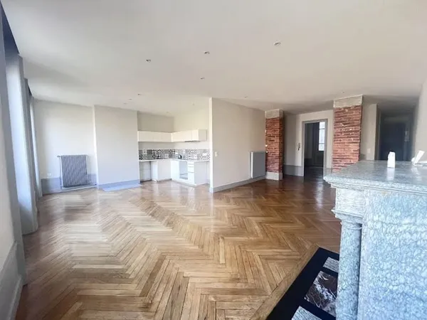 Appartement 3 pièces 101 m²