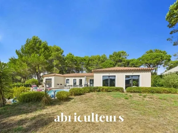 Villa contemporaine de 186 m² avec vue panoramique - Domaine sécurisé - Bagnols-en-Forêt
