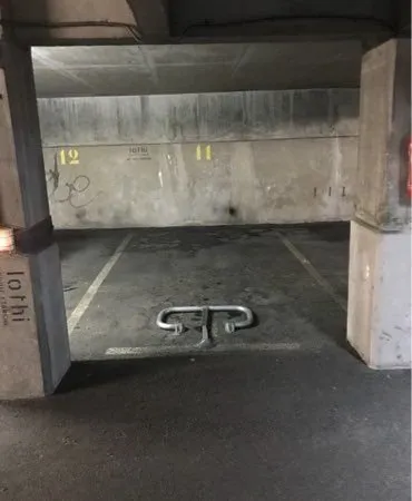 Place de parking souterrain