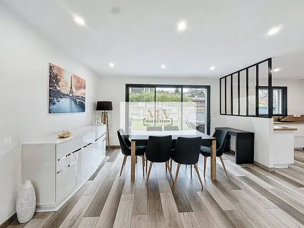 Maison 6 pièces 130 m²