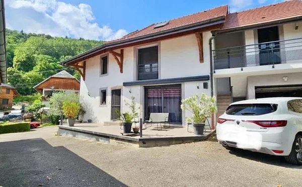 Maison 5 pièces 158 m²