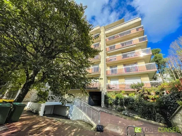 Appartement 5 pièces 101 m²