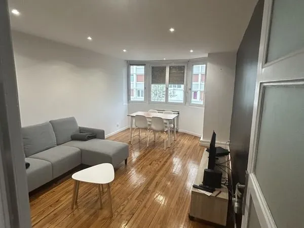 Appartement T3 meublé - Bellevue | 70 m² | Idéal colocation | Lumineux avec bow-window + grand dress