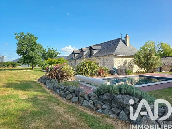 Maison 7 pièces 197 m²