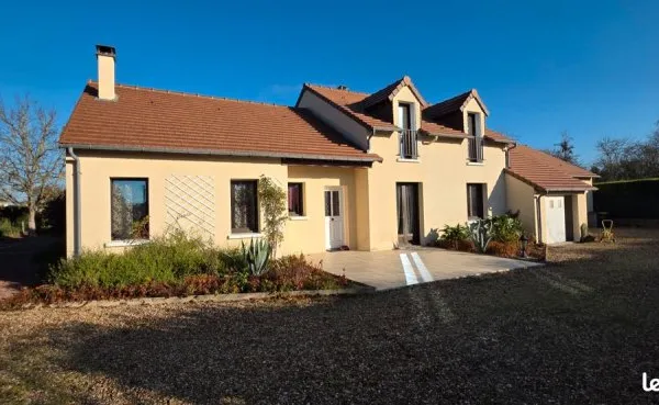 Maison 5 pièces 143 m²