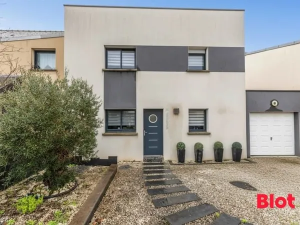 A VENDRE EN EXCLUSIVITE CHEZ BLOT IMMOBILIER - CORPS-NUDS - MAISON T6