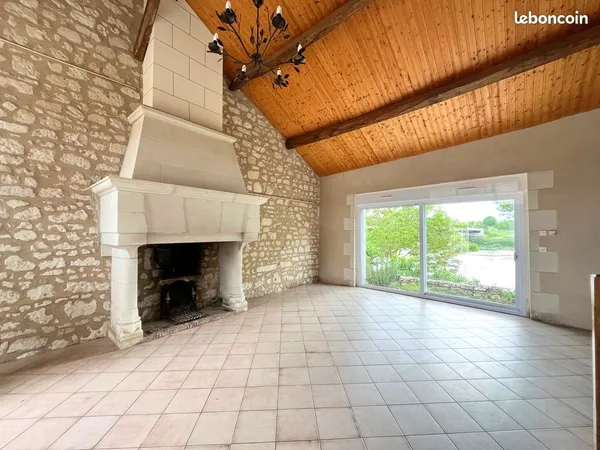 Maison à louer à Nouâtre