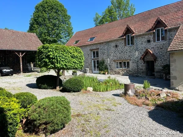 Vends ancien corps de ferme