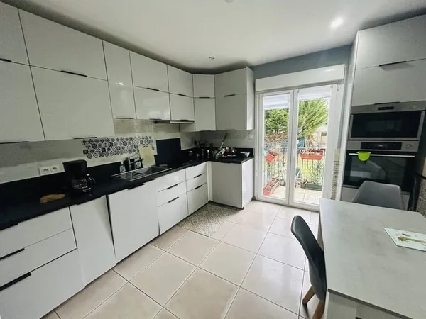 Maison 6 pièces 104 m²
