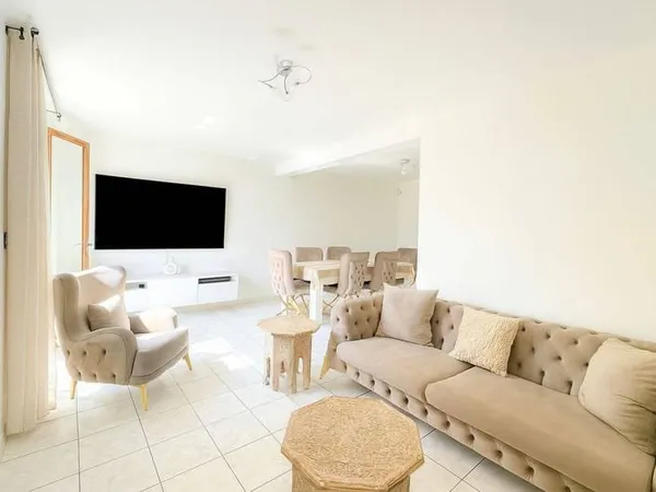 Maison 5 pièces 171 m²