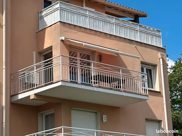Toulouse l'Ormeau (31400) T4 traversant de 81,78m2 - 3 chambres - terrasse, balcon, piscine, grand g