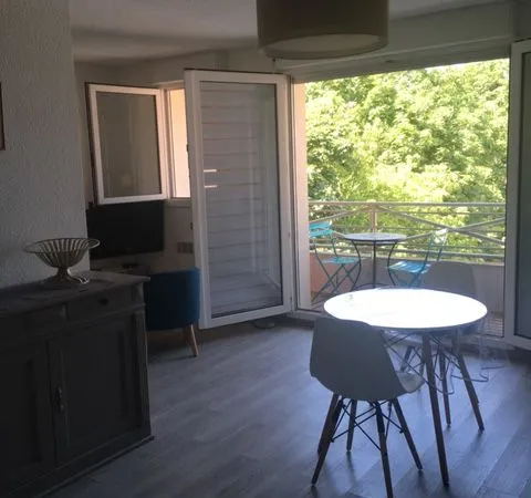 Appartement Location Blagnac 1p 32m² 614€