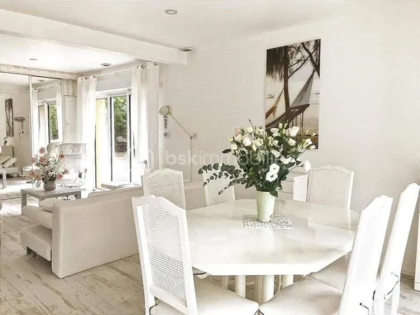 Villa 5 pièces 139 m²